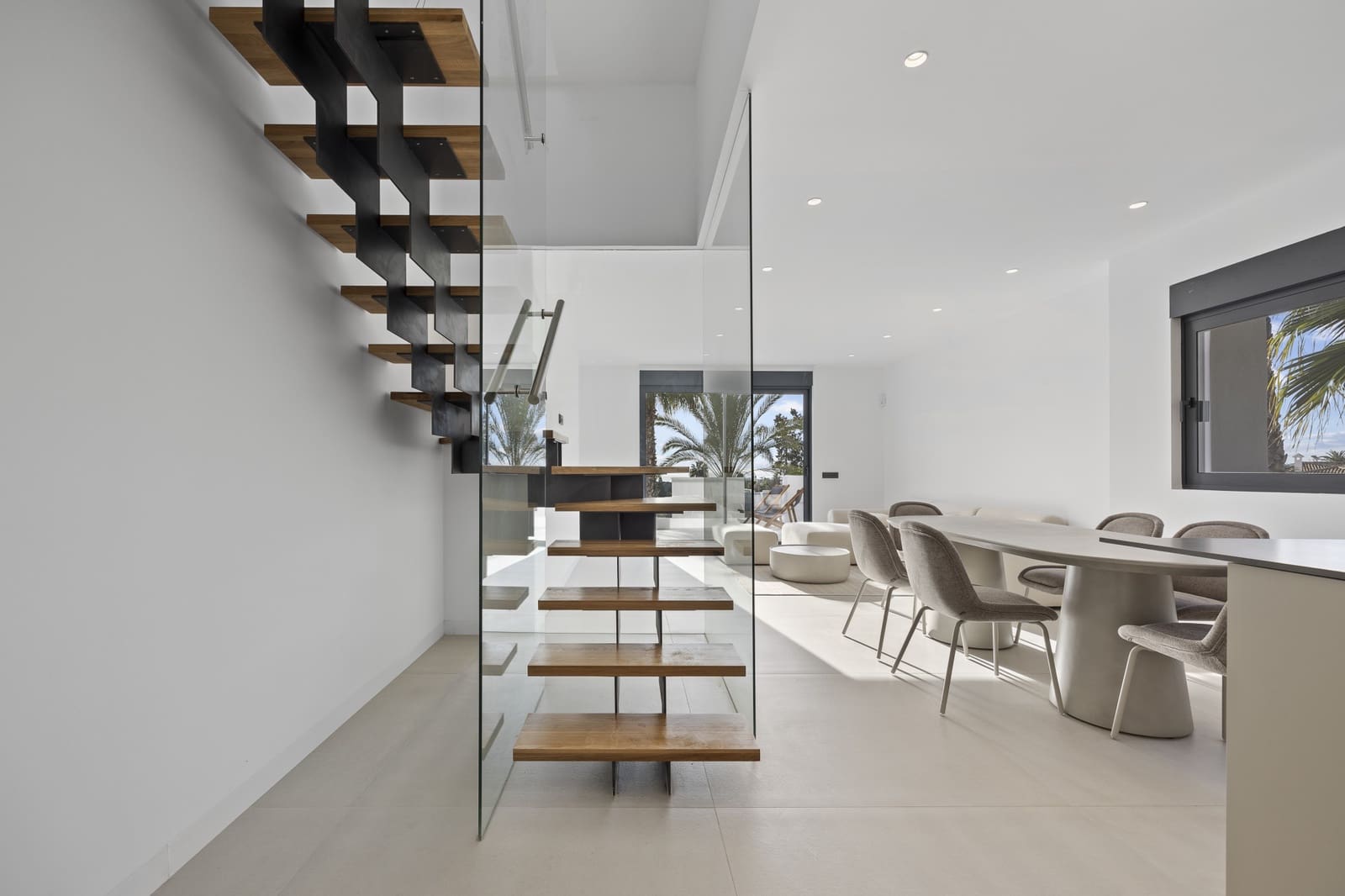 3 chambre Penthouse à vendre à El Paraiso avec piscine garage - 799 000 € (Ref: 9440072)