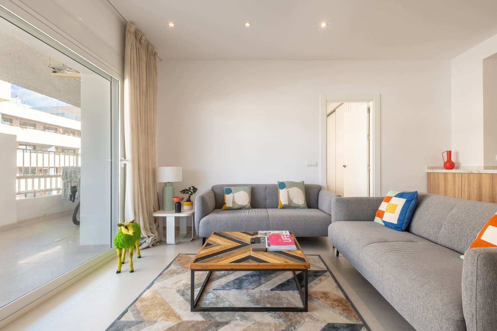 2 chambre Penthouse à vendre à Marbella avec piscine garage - 850 000 € (Ref: 9450116)