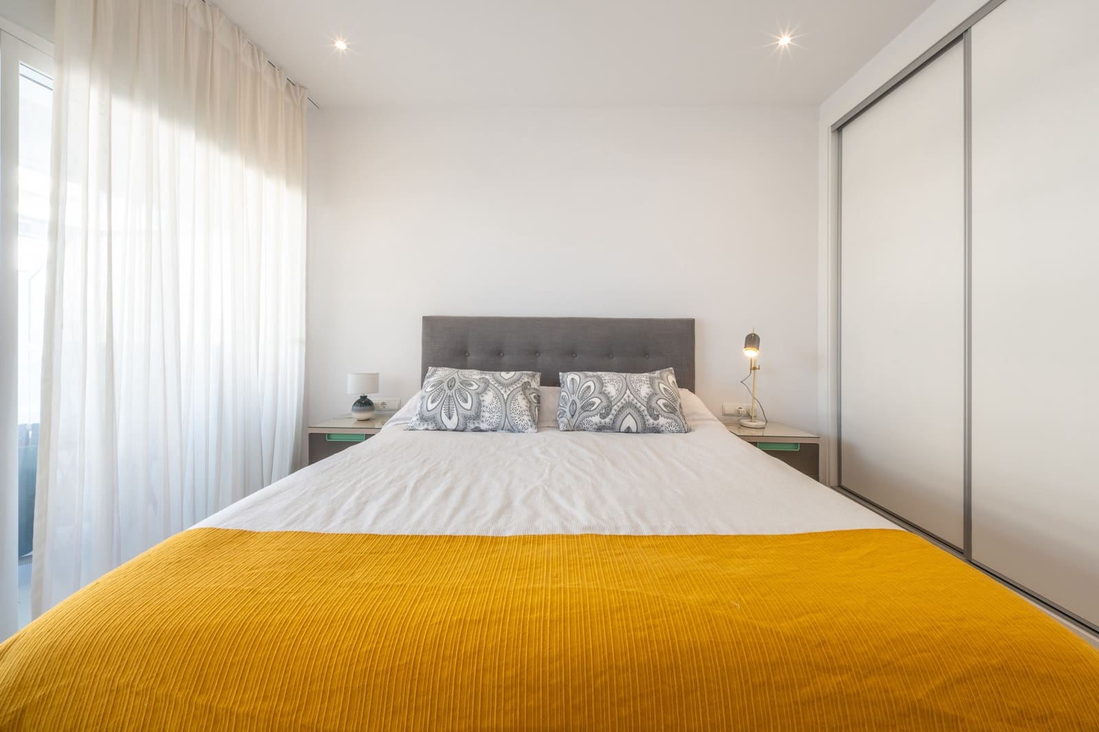 2 chambre Penthouse à vendre à Marbella avec piscine garage - 850 000 € (Ref: 9450116)