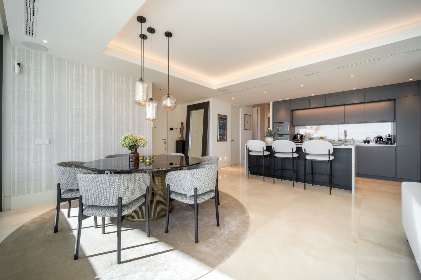 3 chambre Appartement à vendre à La Quinta avec piscine garage - 2 150 000 € (Ref: 9456140)