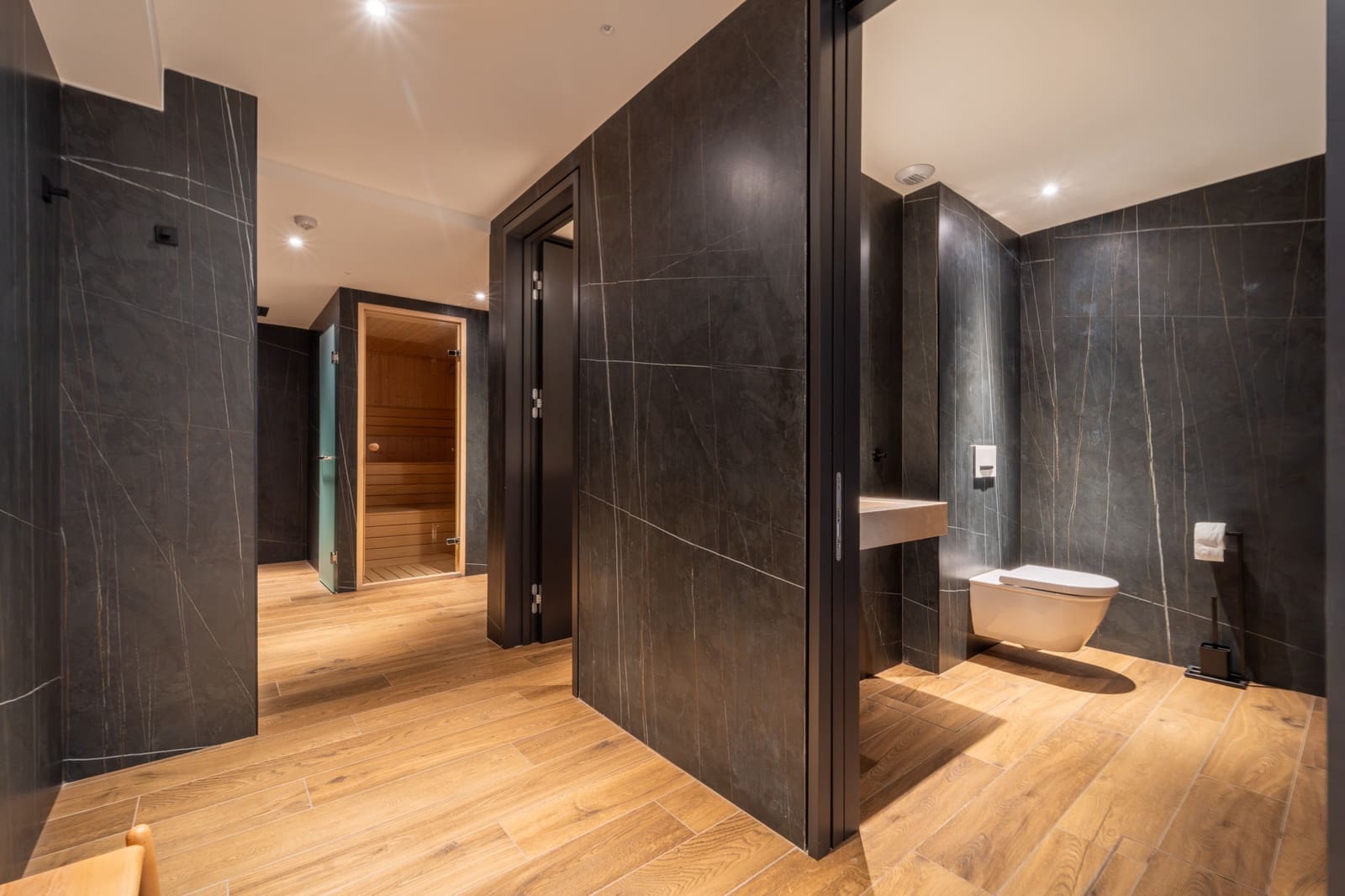 3 chambre Appartement à vendre à La Quinta avec piscine garage - 2 150 000 € (Ref: 9456140)