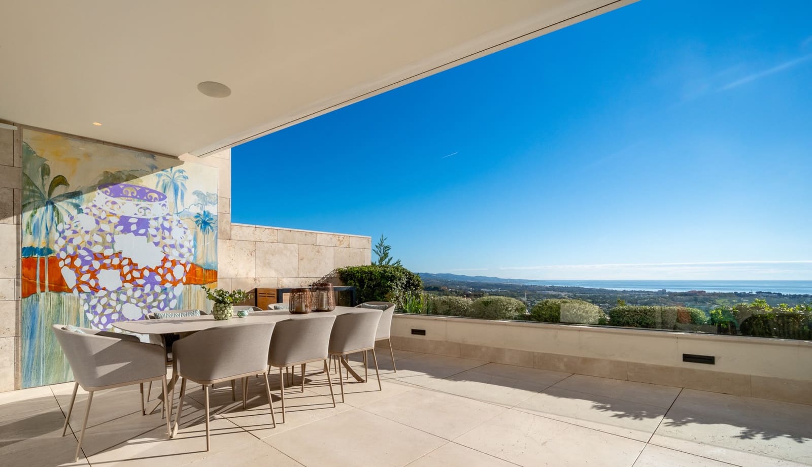 3 bedroom Apartment for sale in La Quinta with pool garage - € 2,150,000 (Ref: 9456140)