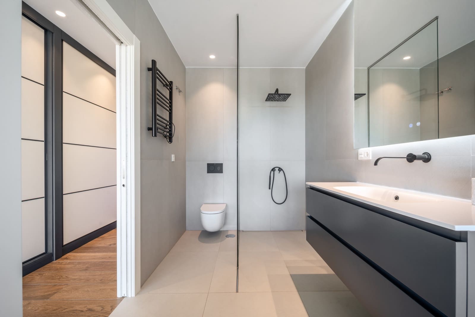 3 bedroom Villa for sale in Bel-Air with pool garage - € 2,190,000 (Ref: 9461951)