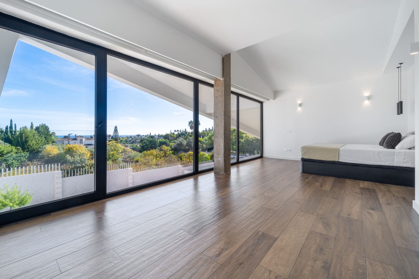 3 sypialnia Willa na sprzedaż w Bel-Air z basenem garażem - 2 390 000 € (Ref: 9461951)