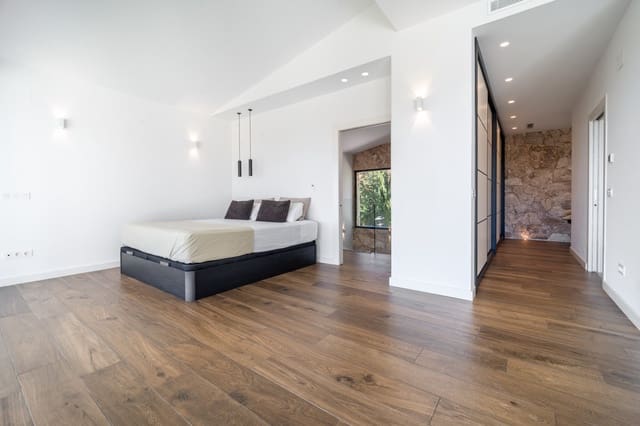 3 soverom Villa til salgs i Bel-Air, Estepona med svømmebasseng garasje - € 2 390 000 (Ref: 9461951)