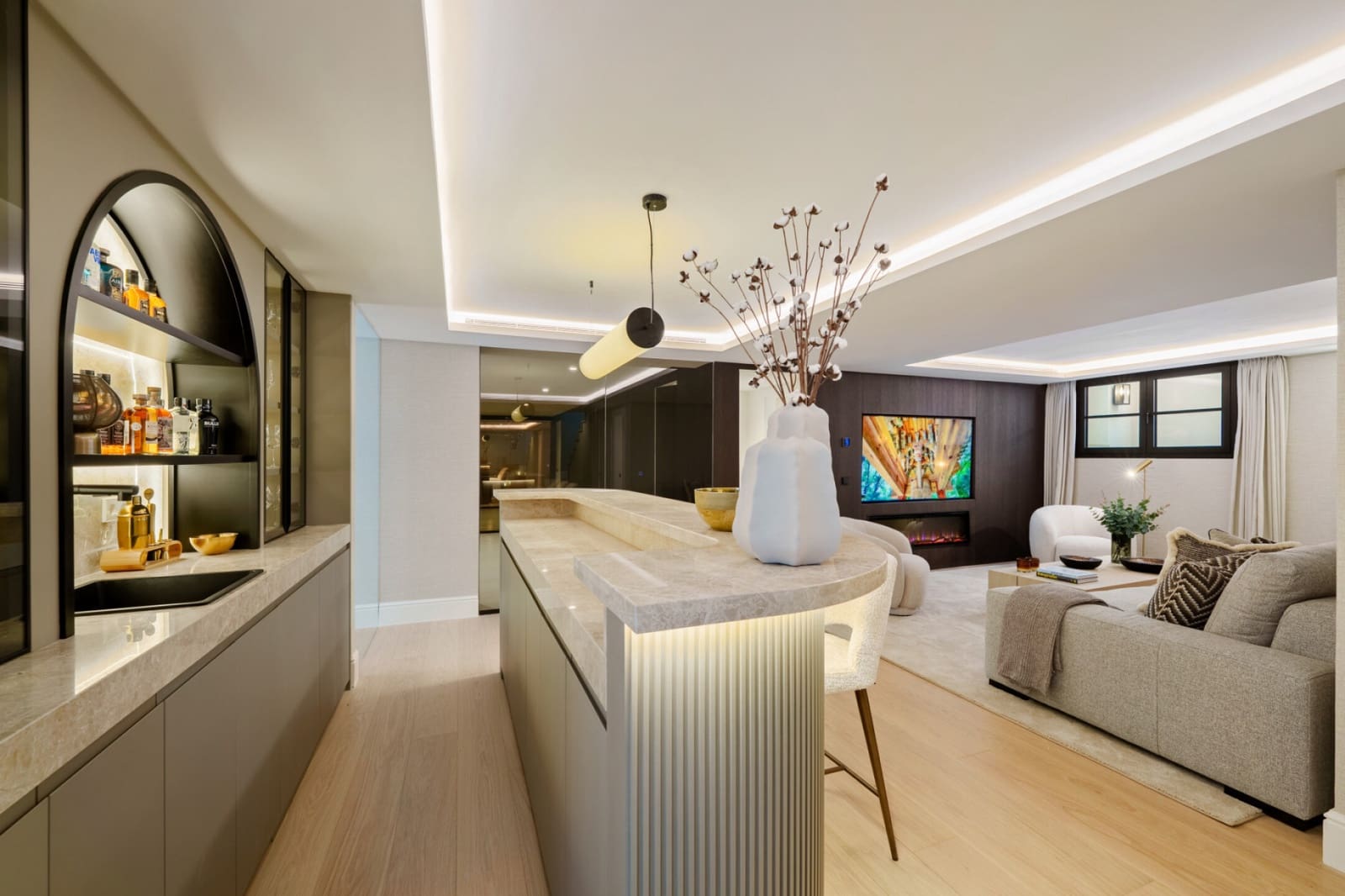 5 quarto Moradia para venda em La Quinta com piscina garagem - 6 250 000 € (Ref: 9461952)