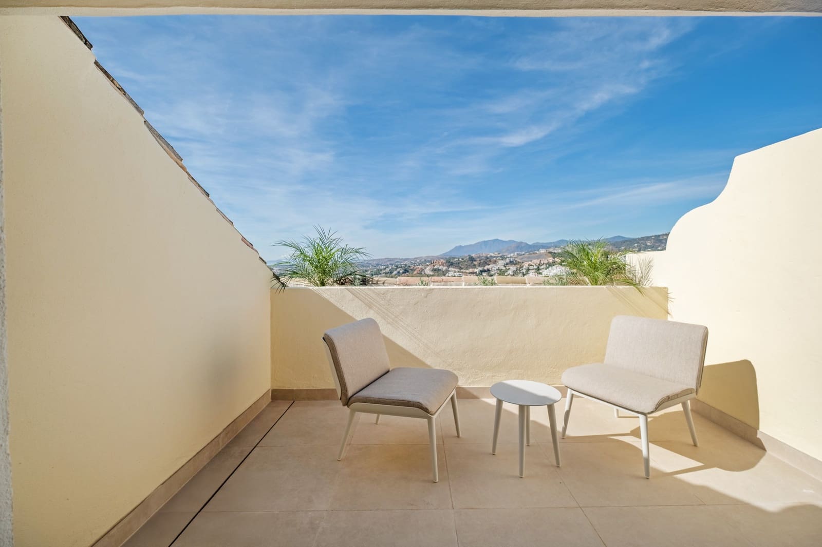 4 slaapkamer Penthouse te koop in Marbella met zwembad garage - € 2.950.000 (Ref: 9461954)