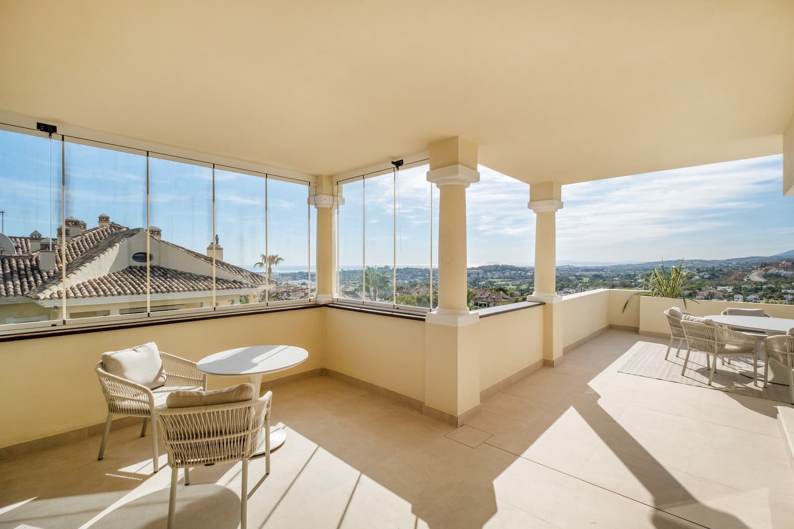 4 slaapkamer Penthouse te koop in Marbella met zwembad garage - € 2.950.000 (Ref: 9461954)