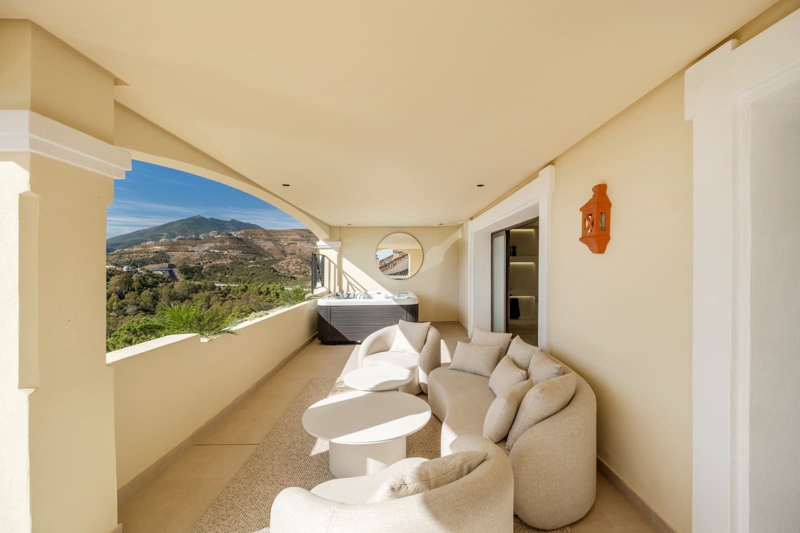 4 slaapkamer Penthouse te koop in Marbella met zwembad garage - € 2.950.000 (Ref: 9461954)