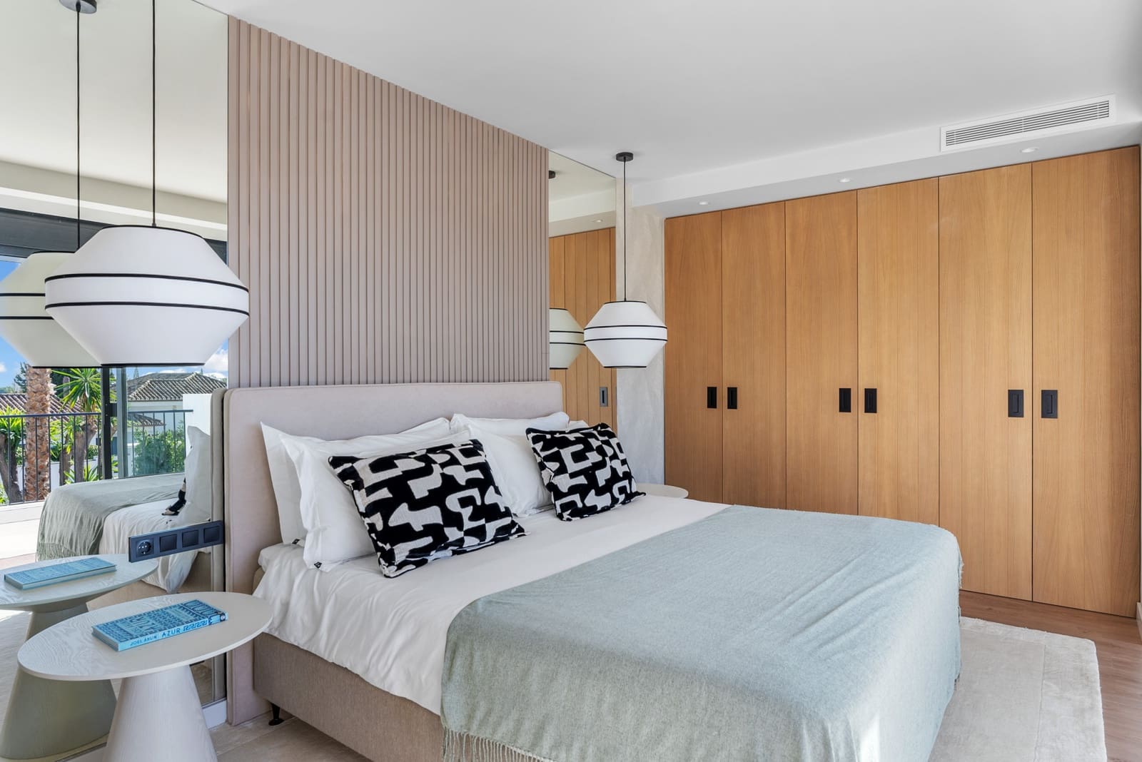 4 soverom Villa til salgs i Marbella med svømmebasseng garasje - € 2 895 000 (Ref: 9461955)