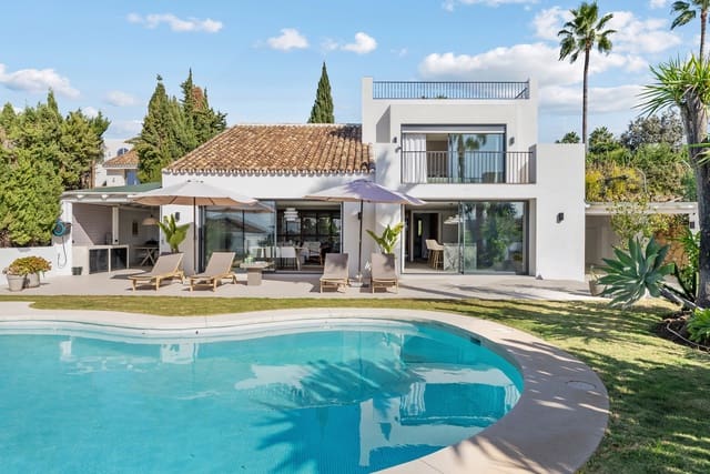 4 sypialnia Willa na sprzedaż w Marbella z basenem garażem - 2 895 000 € (Ref: 9461955)