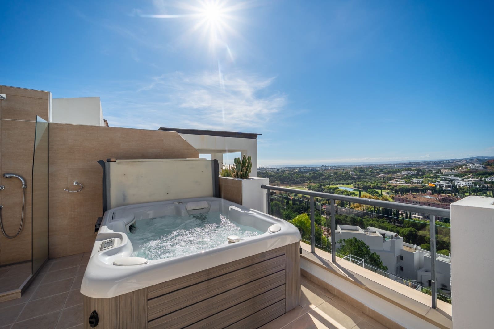 2 quarto Penthouse para venda em Los Flamingos com piscina garagem - 1 390 000 € (Ref: 9468297)