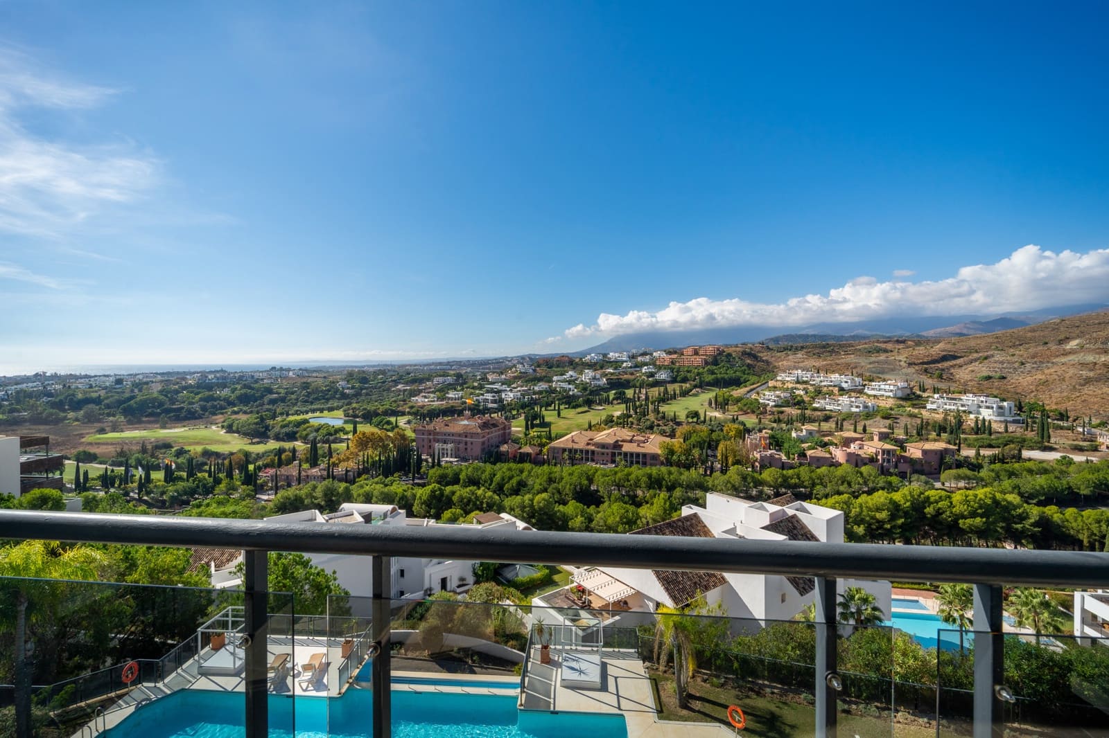 2 quarto Penthouse para venda em Los Flamingos com piscina garagem - 1 390 000 € (Ref: 9468297)