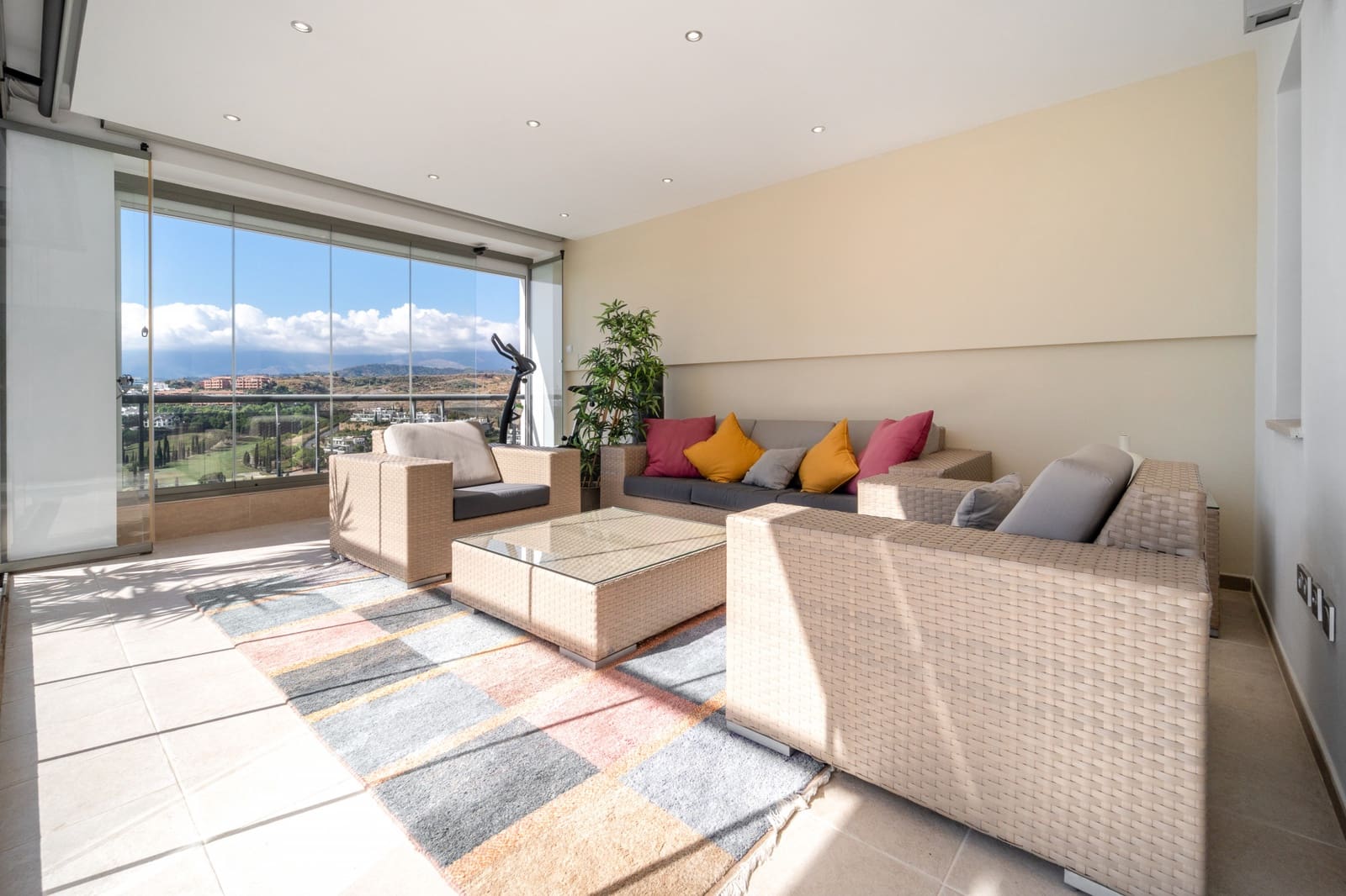 2 quarto Penthouse para venda em Los Flamingos com piscina garagem - 1 390 000 € (Ref: 9468297)