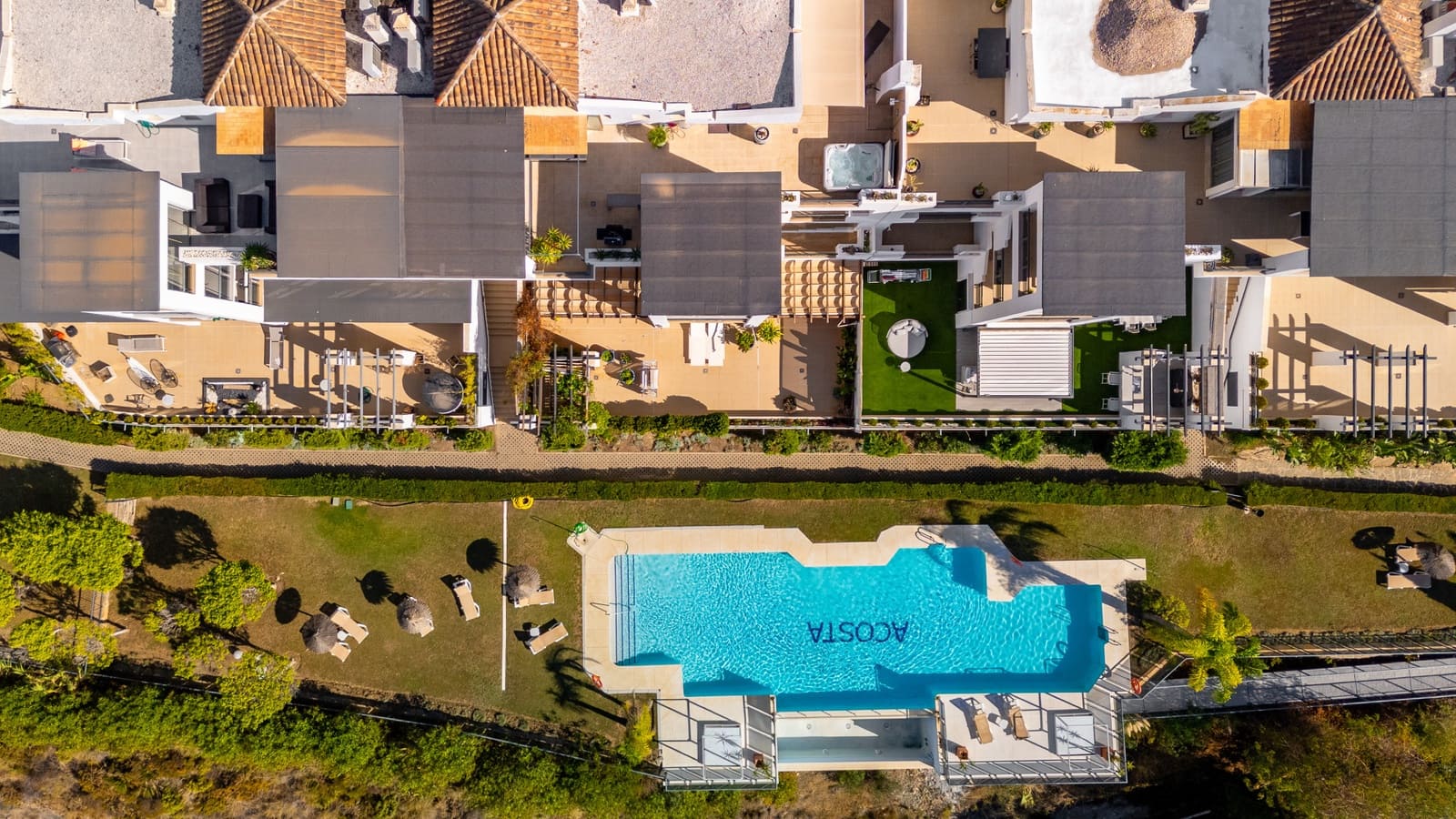 2 quarto Penthouse para venda em Los Flamingos com piscina garagem - 1 390 000 € (Ref: 9468297)