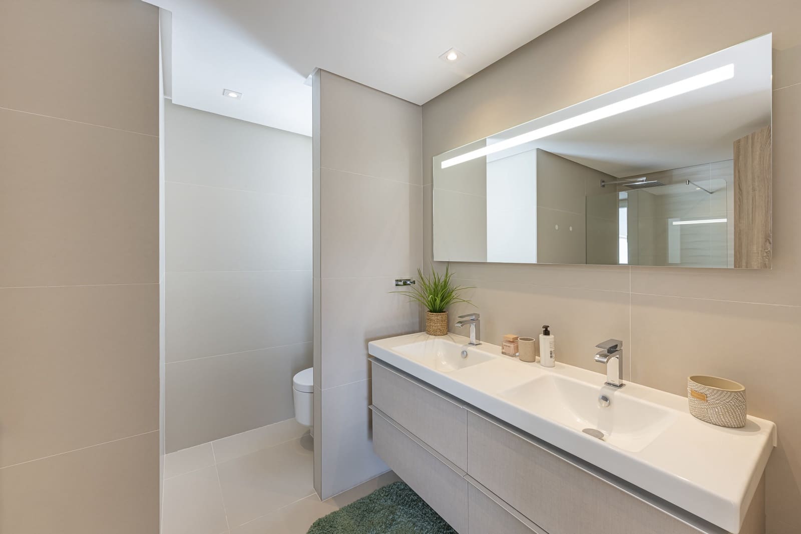 3 quarto Penthouse para venda em Benahavis com piscina garagem - 940 000 € (Ref: 9470283)