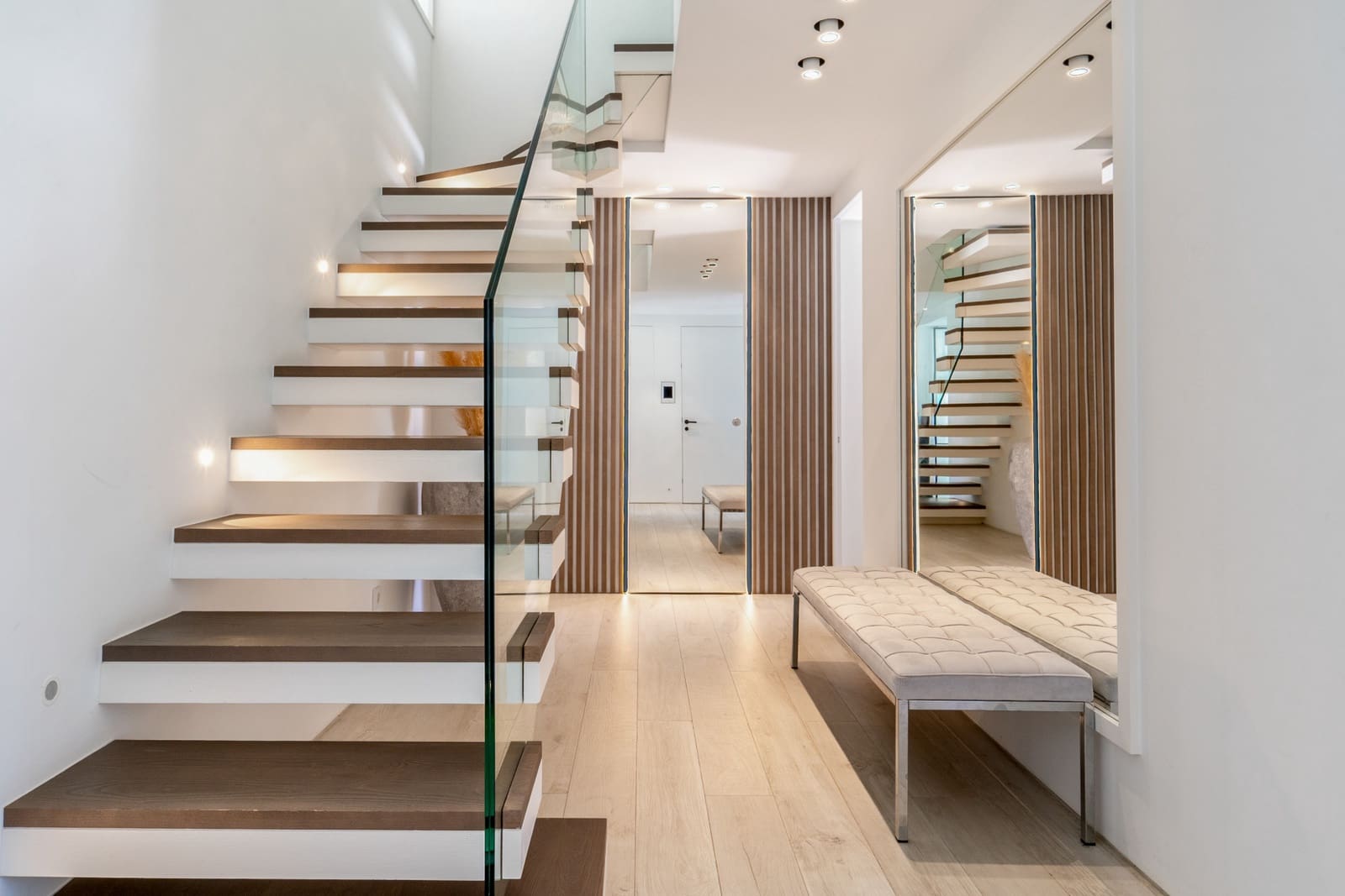 Ático de 3 habitaciones en Marbella en venta con piscina garaje - 3.000.000 € (Ref: 9470284)