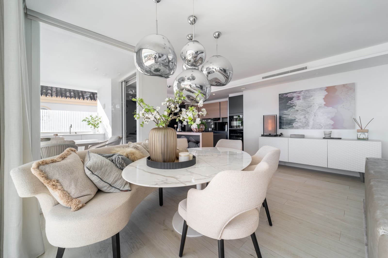 Ático de 3 habitaciones en Marbella en venta con piscina garaje - 3.000.000 € (Ref: 9470284)