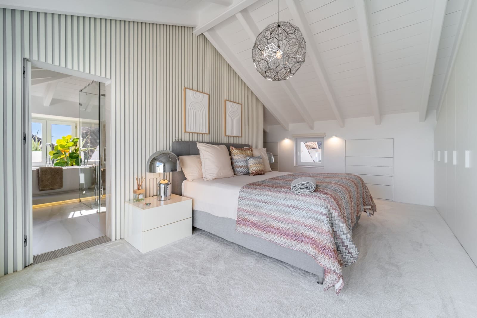 Ático de 3 habitaciones en Marbella en venta con piscina garaje - 3.000.000 € (Ref: 9470284)