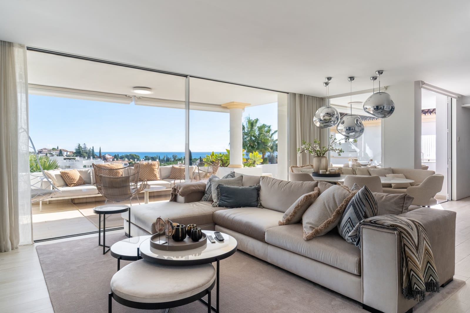 3 soveværelse Penthouse til salg i Marbella med swimmingpool garage - € 2.850.000 (Ref: 9470284)