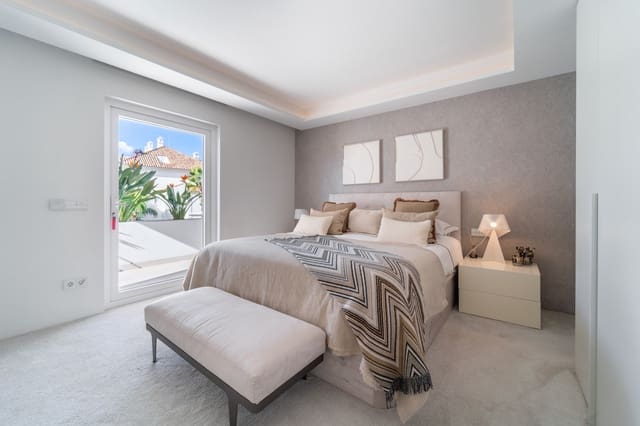 3 slaapkamer Penthouse te koop in Marbella met zwembad garage - € 2.850.000 (Ref: 9470284)