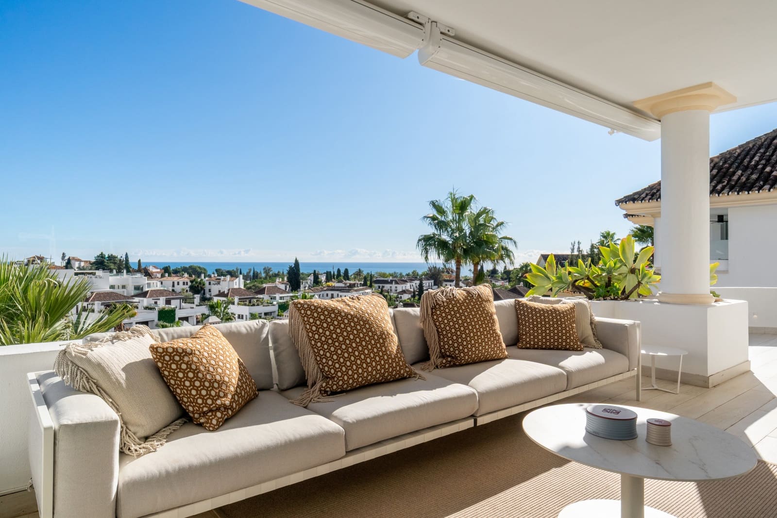 3 soveværelse Penthouse til salg i Marbella med swimmingpool garage - € 2.850.000 (Ref: 9470284)