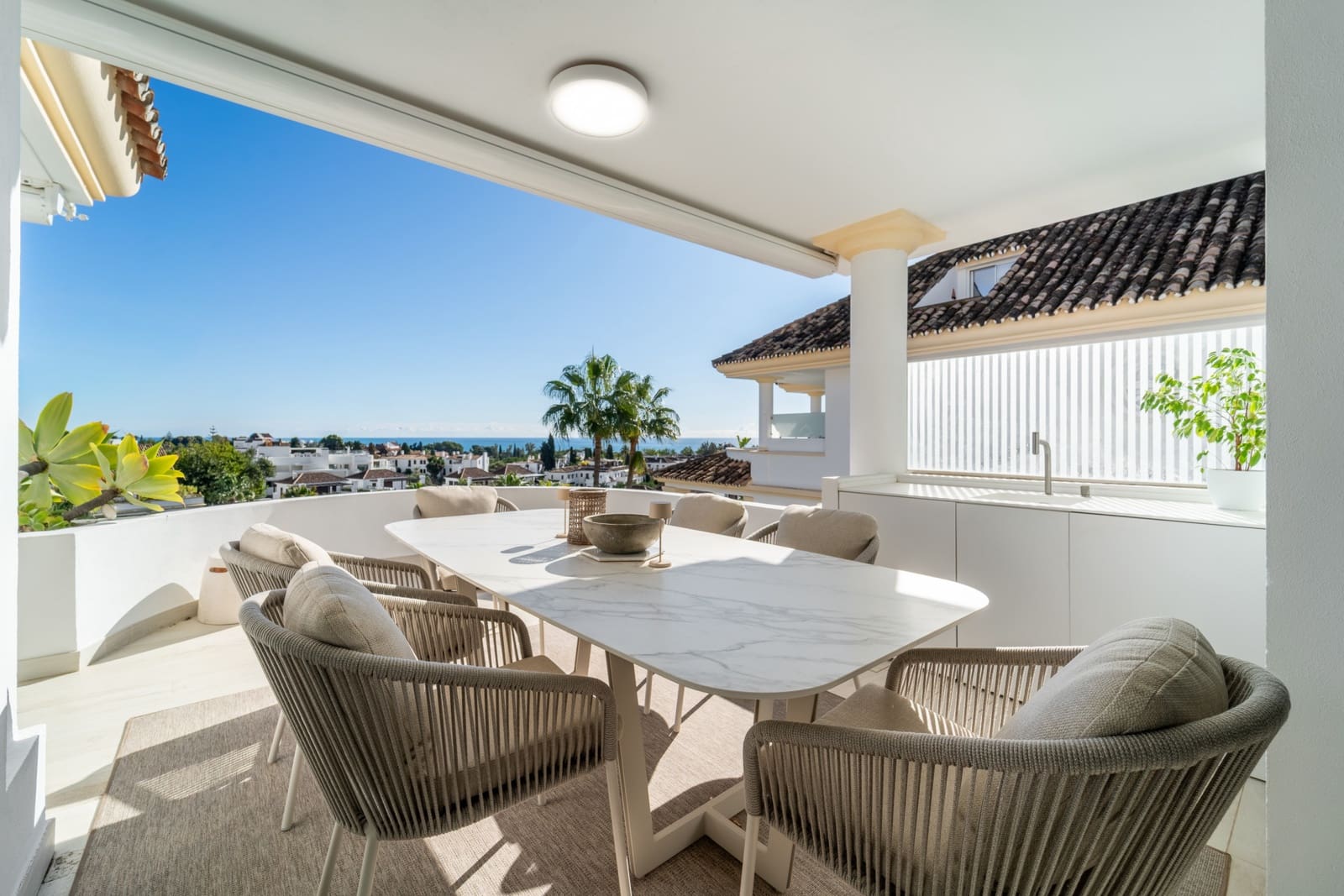 3 soveværelse Penthouse til salg i Marbella med swimmingpool garage - € 2.850.000 (Ref: 9470284)