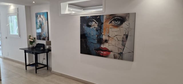 3 makuuhuone Huoneisto vuokrattavana paikassa Marbella mukana uima-altaan - 4 500 € (Ref: 9481418)