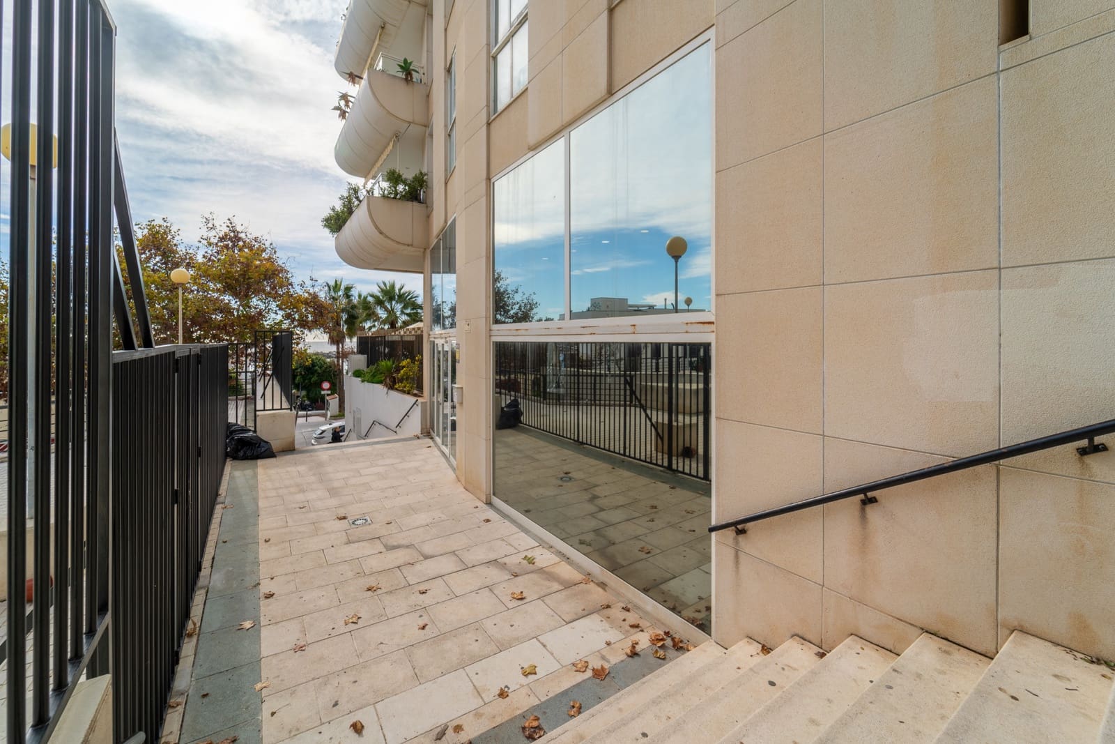 Kontor til leje i Marbella - € 4.400 (Ref: 9487138)