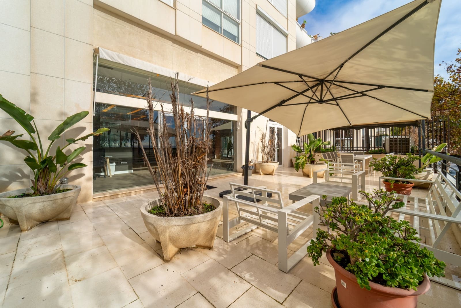 Kontor til leje i Marbella - € 4.400 (Ref: 9487138)