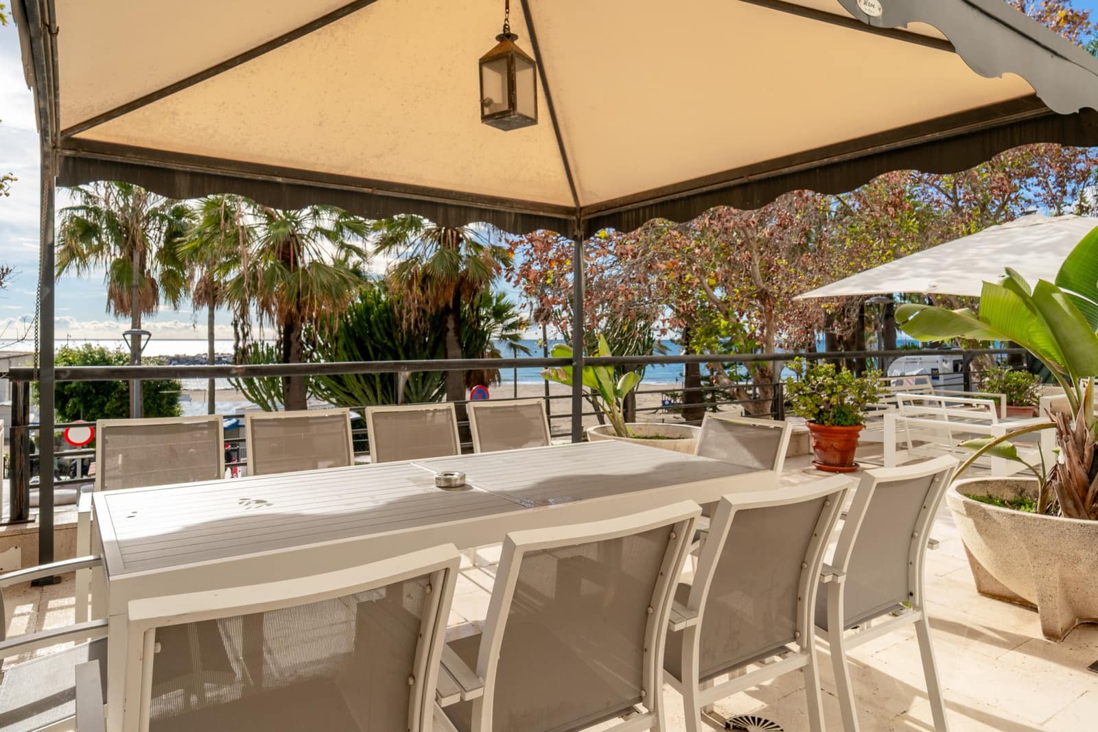 Kontor til leje i Marbella - € 4.400 (Ref: 9487138)