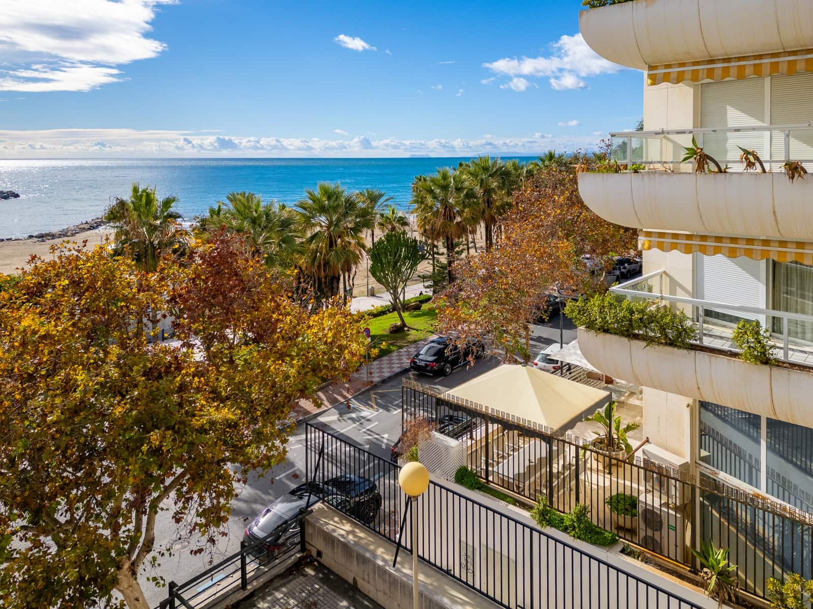 Kontor til leje i Marbella - € 4.400 (Ref: 9487138)