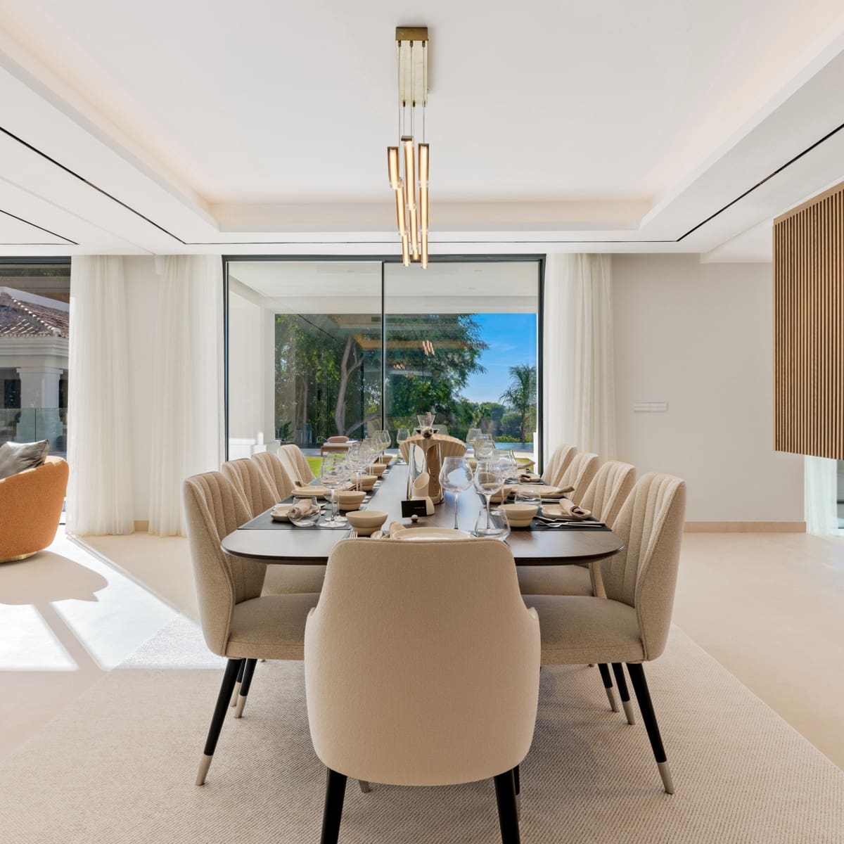 7 sypialnia Willa na sprzedaż w La Quinta z basenem garażem - 12 950 000 € (Ref: 9491290)