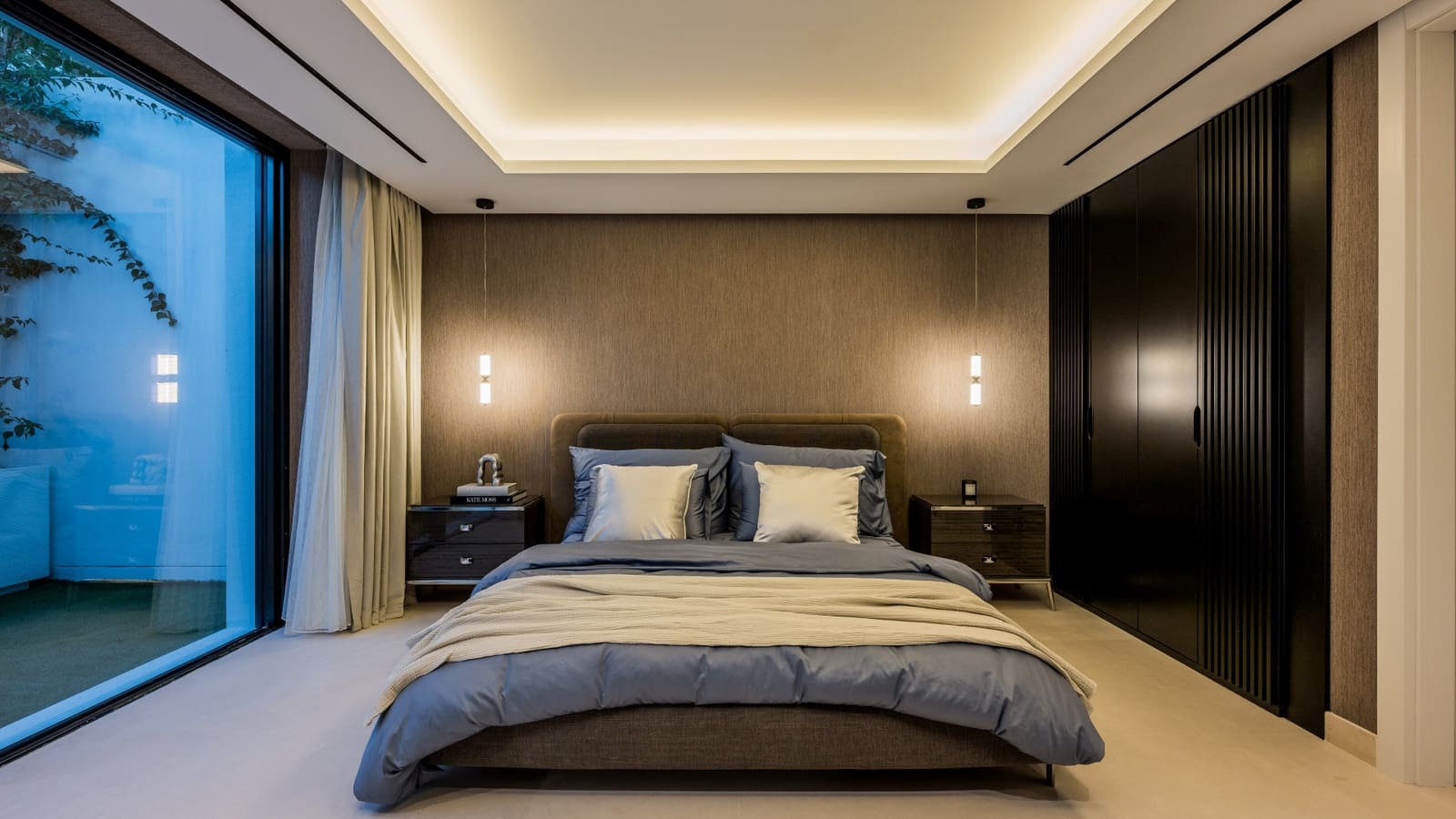 7 sypialnia Willa na sprzedaż w La Quinta z basenem garażem - 12 950 000 € (Ref: 9491290)