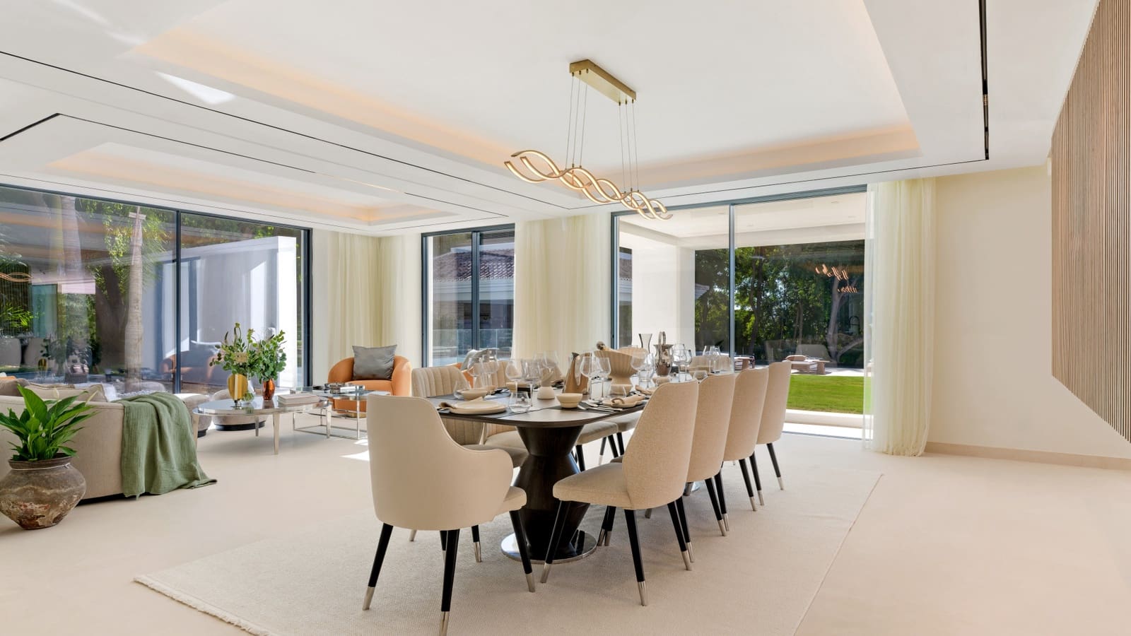 7 sypialnia Willa na sprzedaż w La Quinta z basenem garażem - 12 950 000 € (Ref: 9491290)