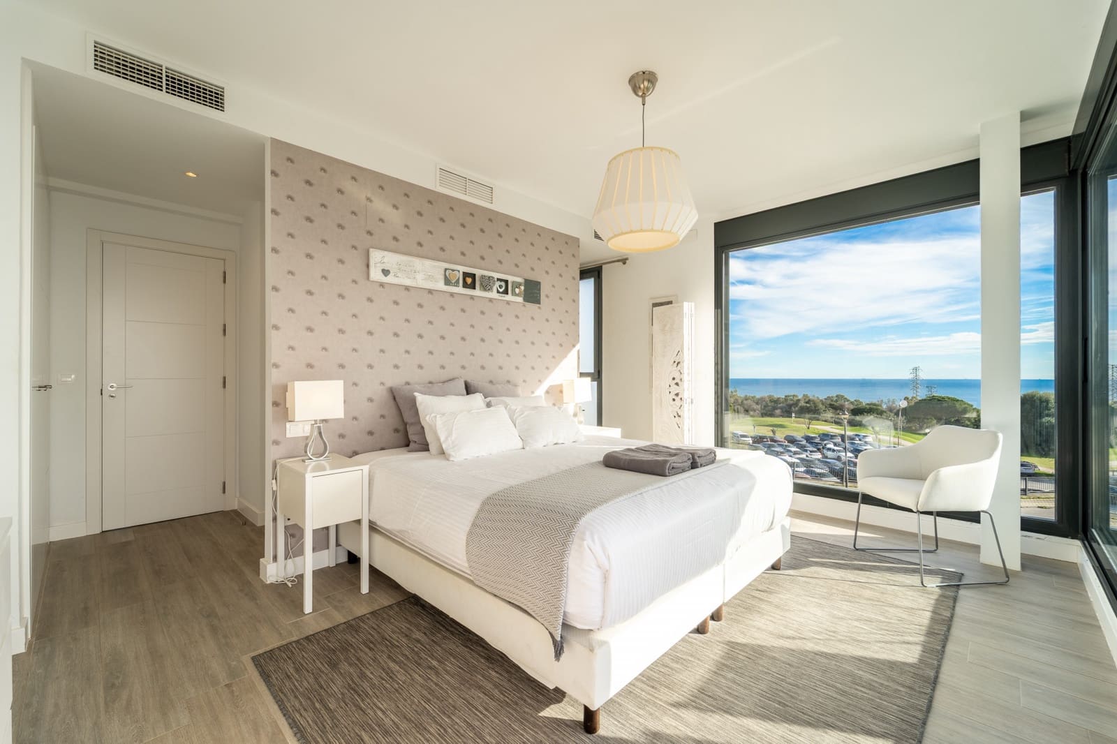 4 bedroom Villa for sale in Marbella with pool garage - € 1,595,000 (Ref: 9494351)