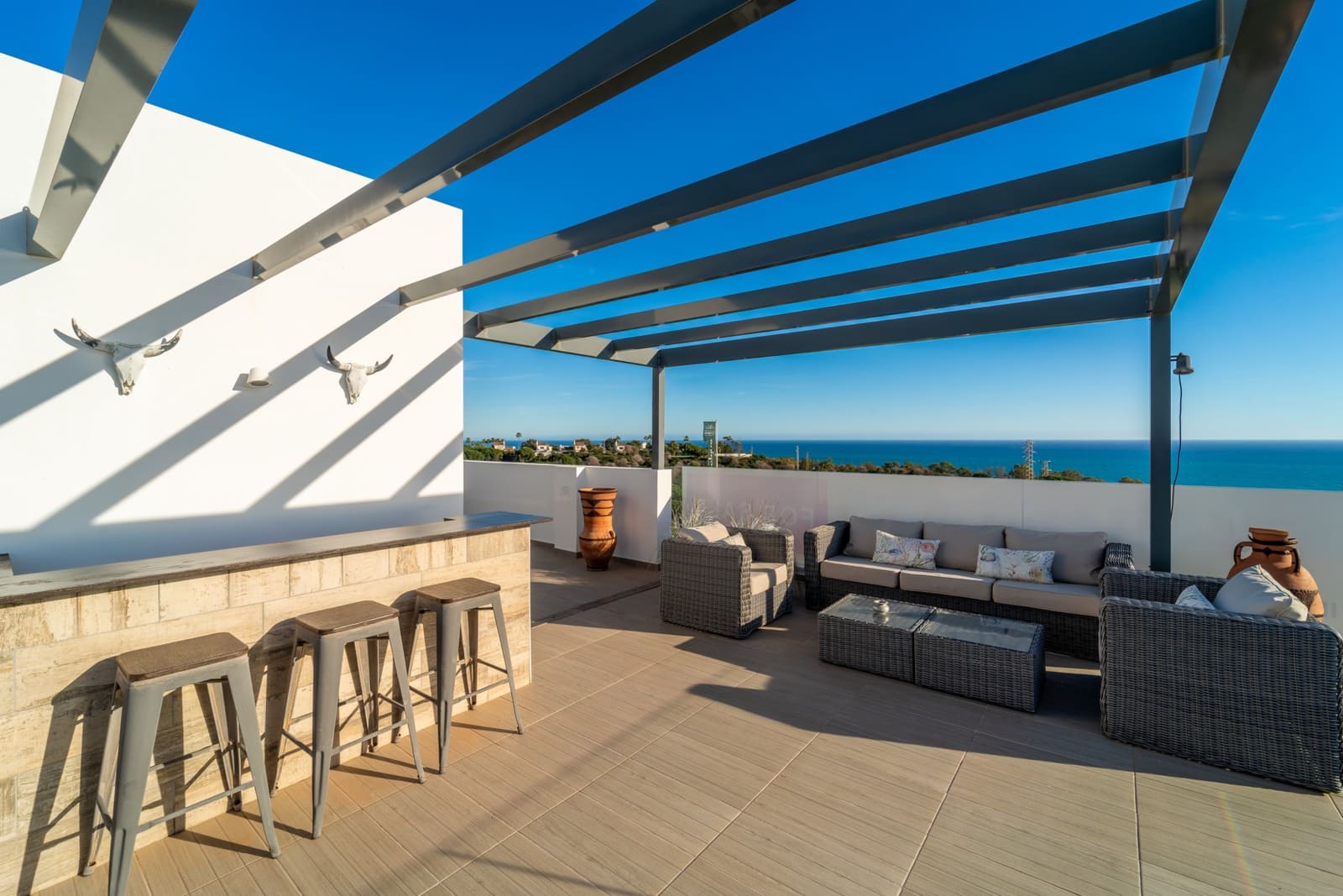 4 sypialnia Willa na sprzedaż w Marbella z basenem garażem - 1 595 000 € (Ref: 9494351)