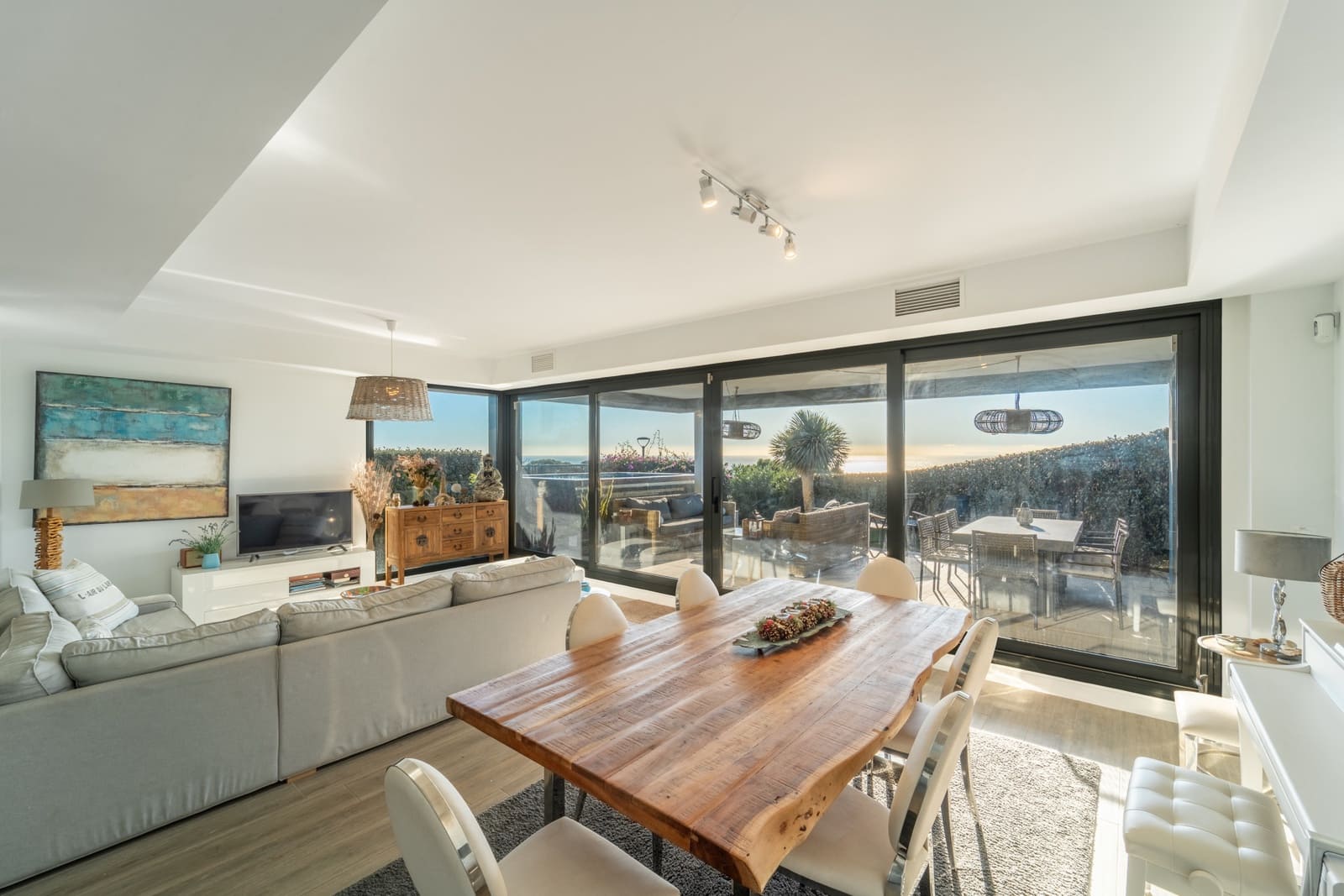 4 sypialnia Willa na sprzedaż w Marbella z basenem garażem - 1 595 000 € (Ref: 9494351)