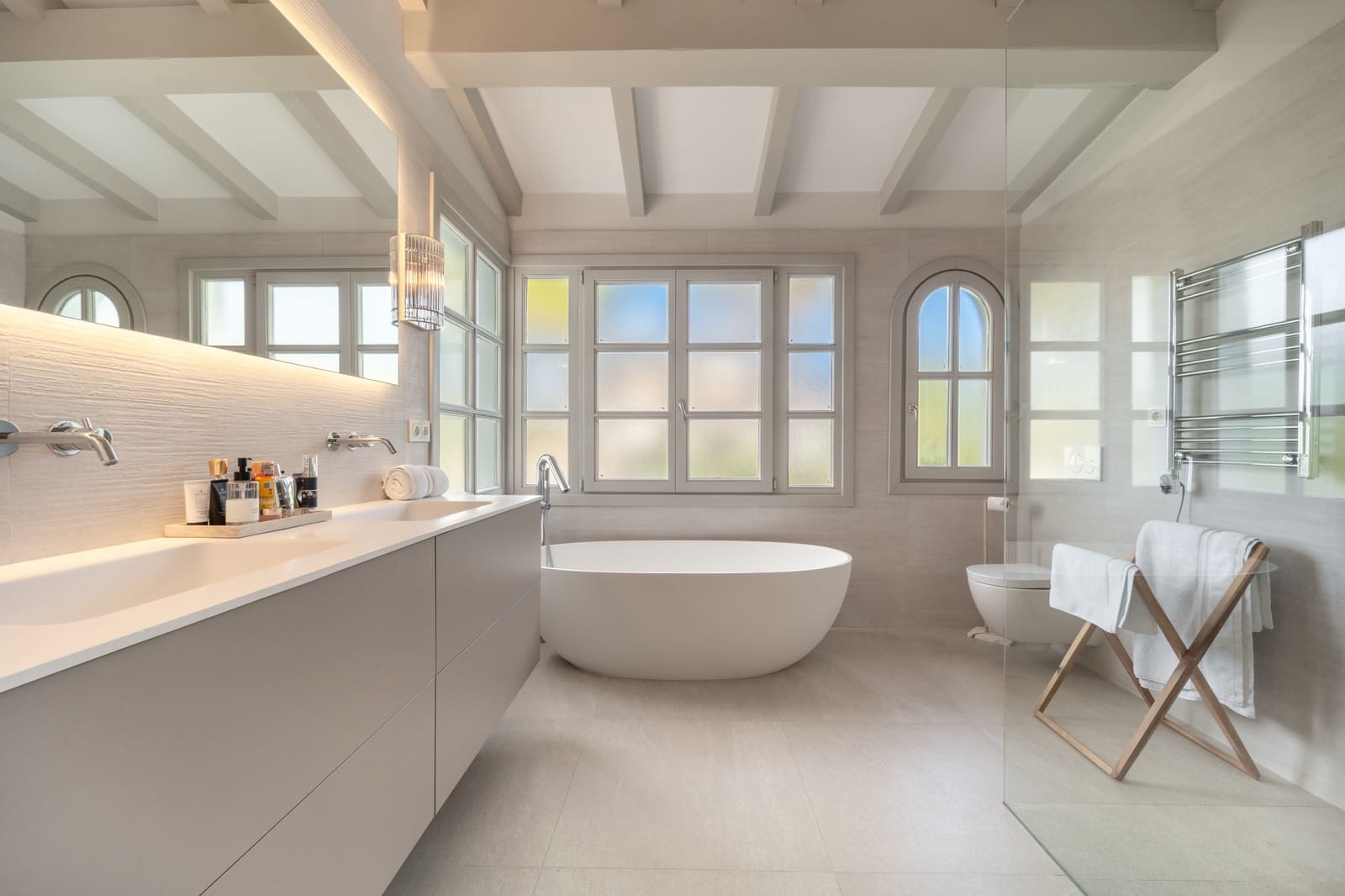 6 bedroom Villa for sale in Marbella with pool garage - € 4,500,000 (Ref: 9513303)