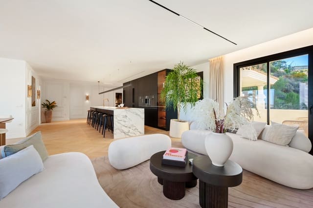 3 soveværelse Penthouse til salg i Marbella med swimmingpool garage - € 2.650.000 (Ref: 9524110)