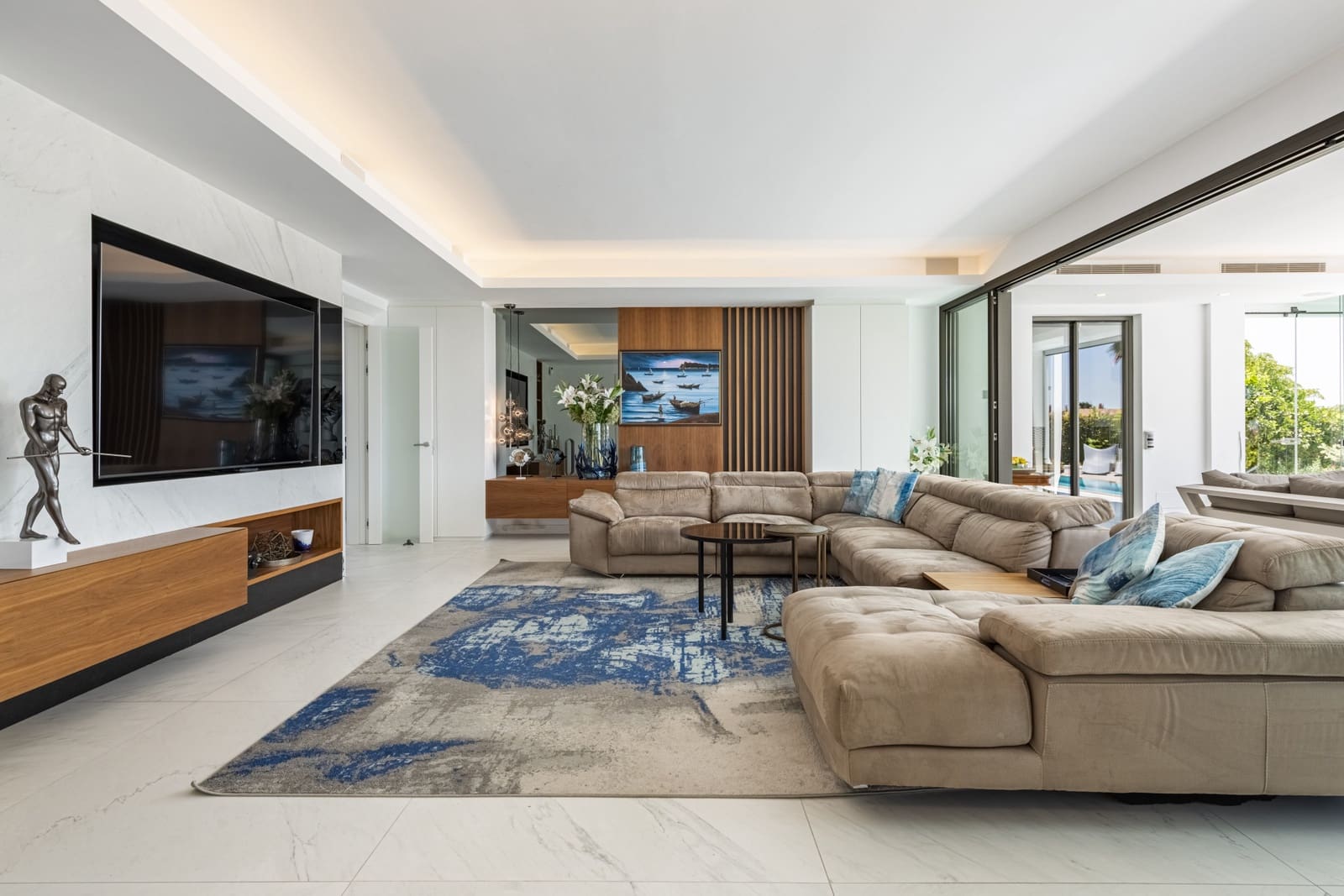 4 slaapkamer Villa te koop in Marbella met zwembad garage - € 3.995.000 (Ref: 9533470)