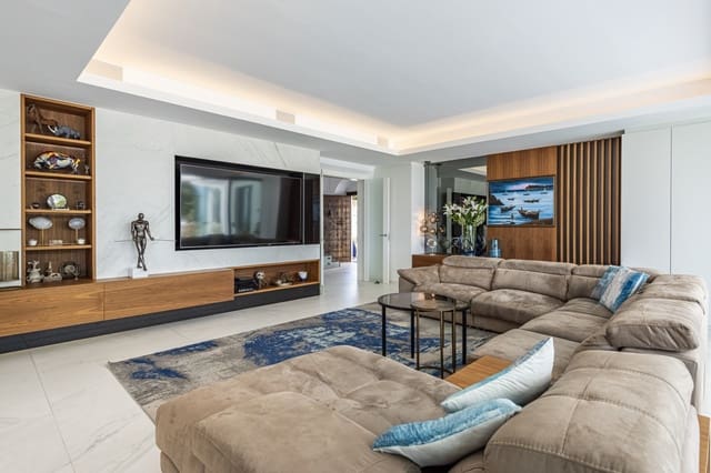 4 slaapkamer Villa te koop in Marbella met zwembad garage - € 3.995.000 (Ref: 9533470)