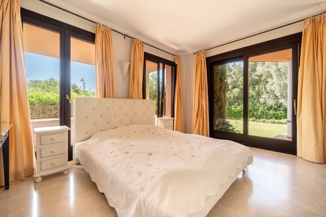 4 chambre Villa/Maison à vendre à Marbella avec piscine garage - 4 900 000 € (Ref: 9540957)
