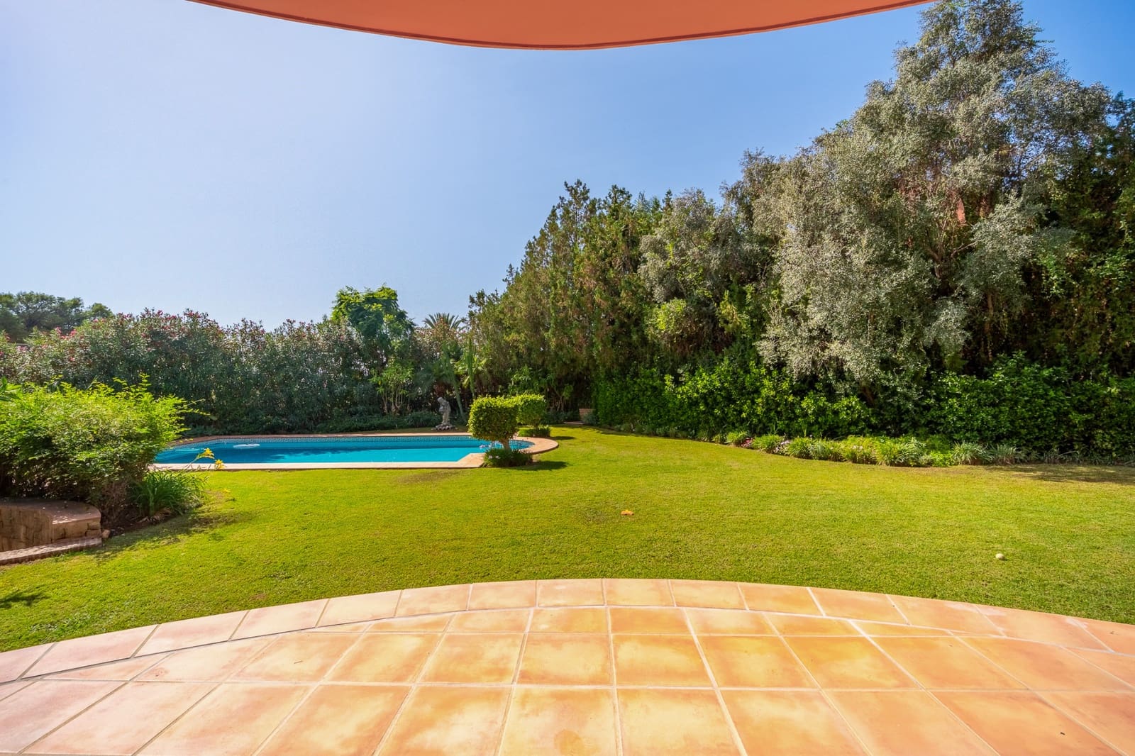 4 chambre Villa/Maison à vendre à Marbella avec piscine garage - 4 900 000 € (Ref: 9540957)