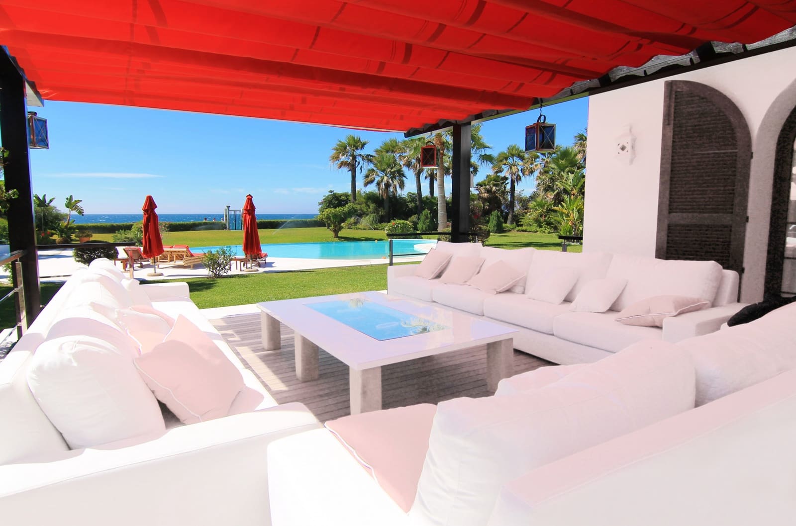 8 soveværelse Villa til salg i El Paraiso med swimmingpool garage - € 11.900.000 (Ref: 9568313)