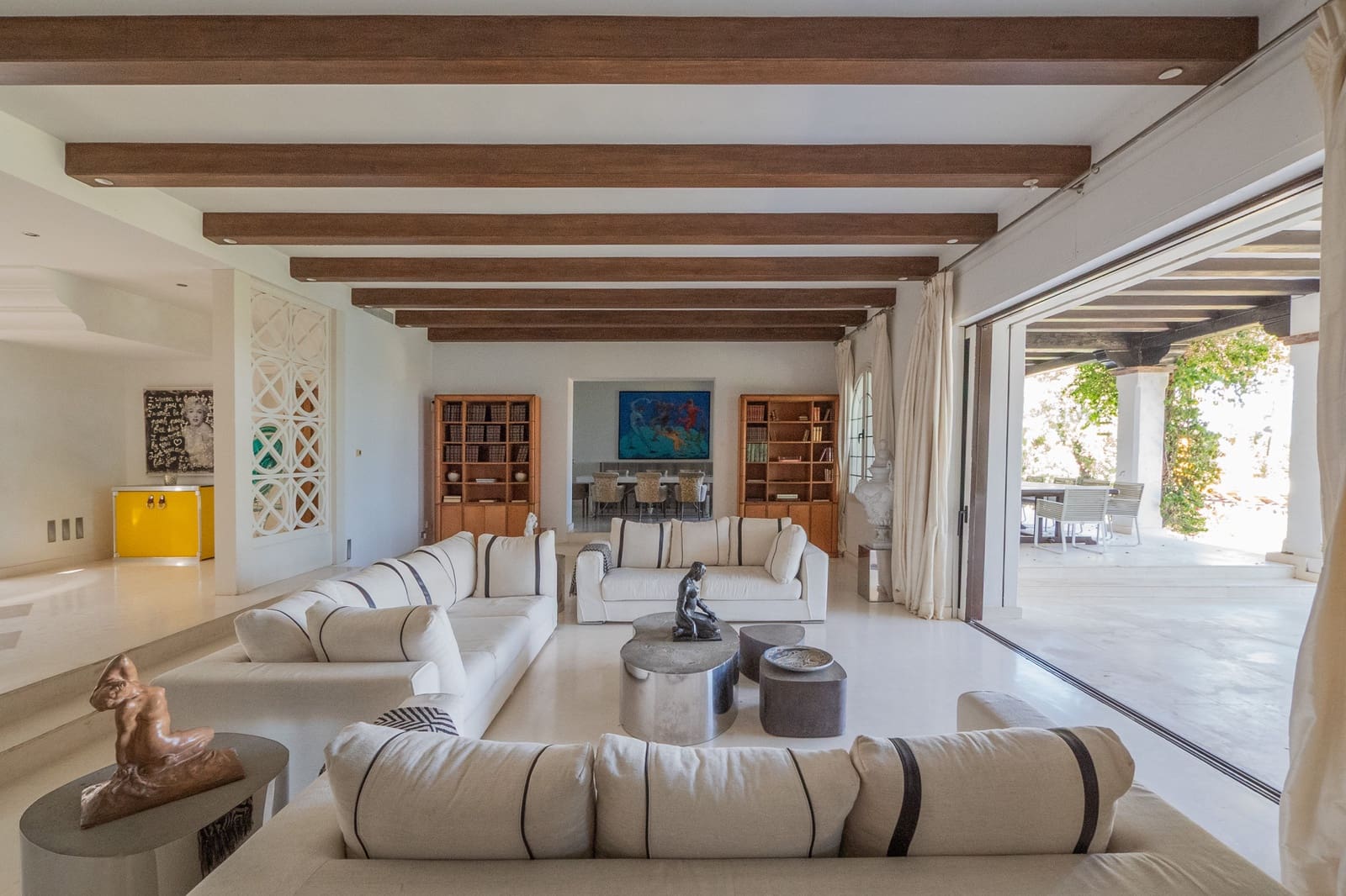 8 soveværelse Villa til salg i El Paraiso med swimmingpool garage - € 11.900.000 (Ref: 9568313)