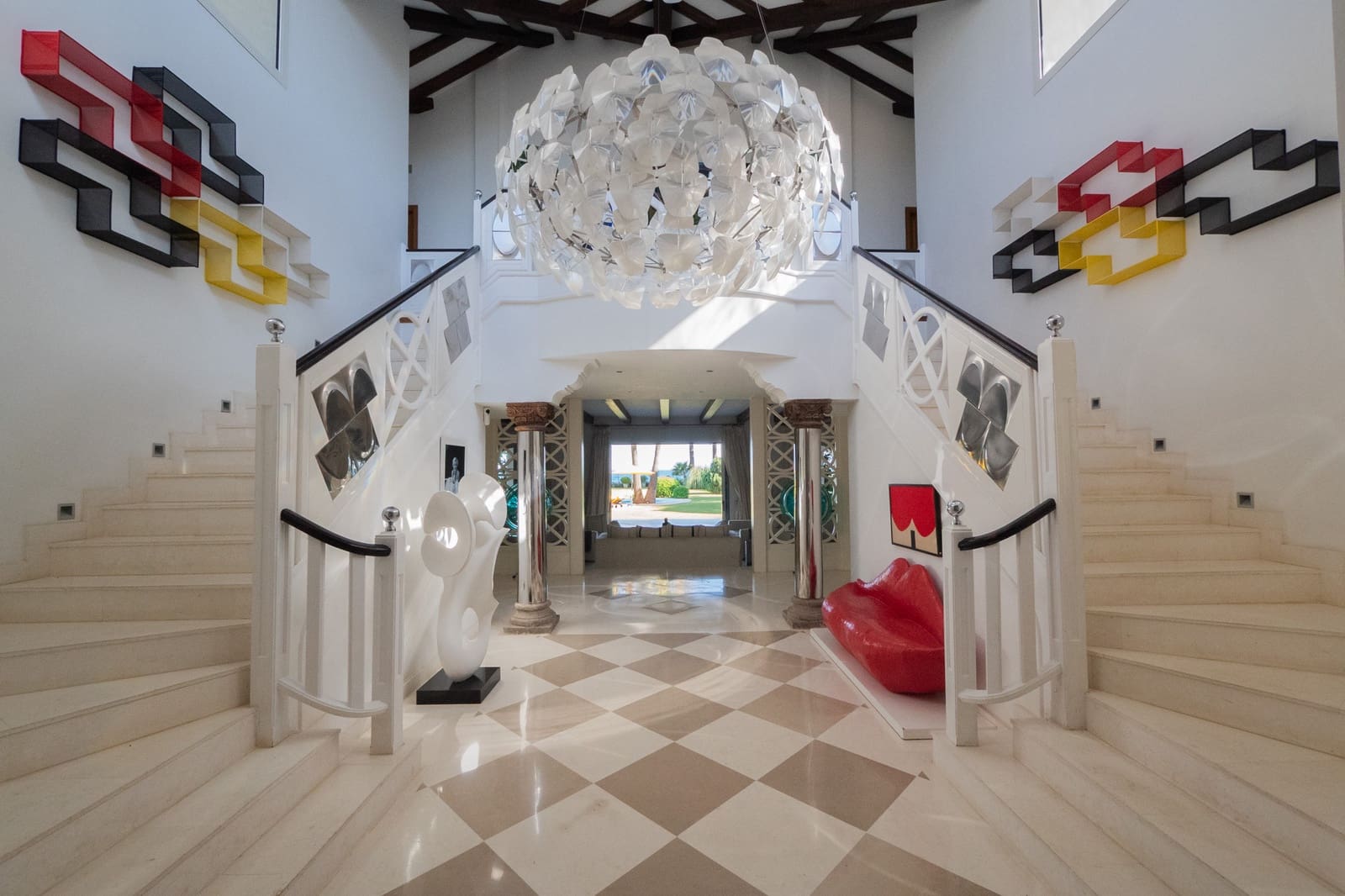 8 soveværelse Villa til salg i El Paraiso med swimmingpool garage - € 11.900.000 (Ref: 9568313)