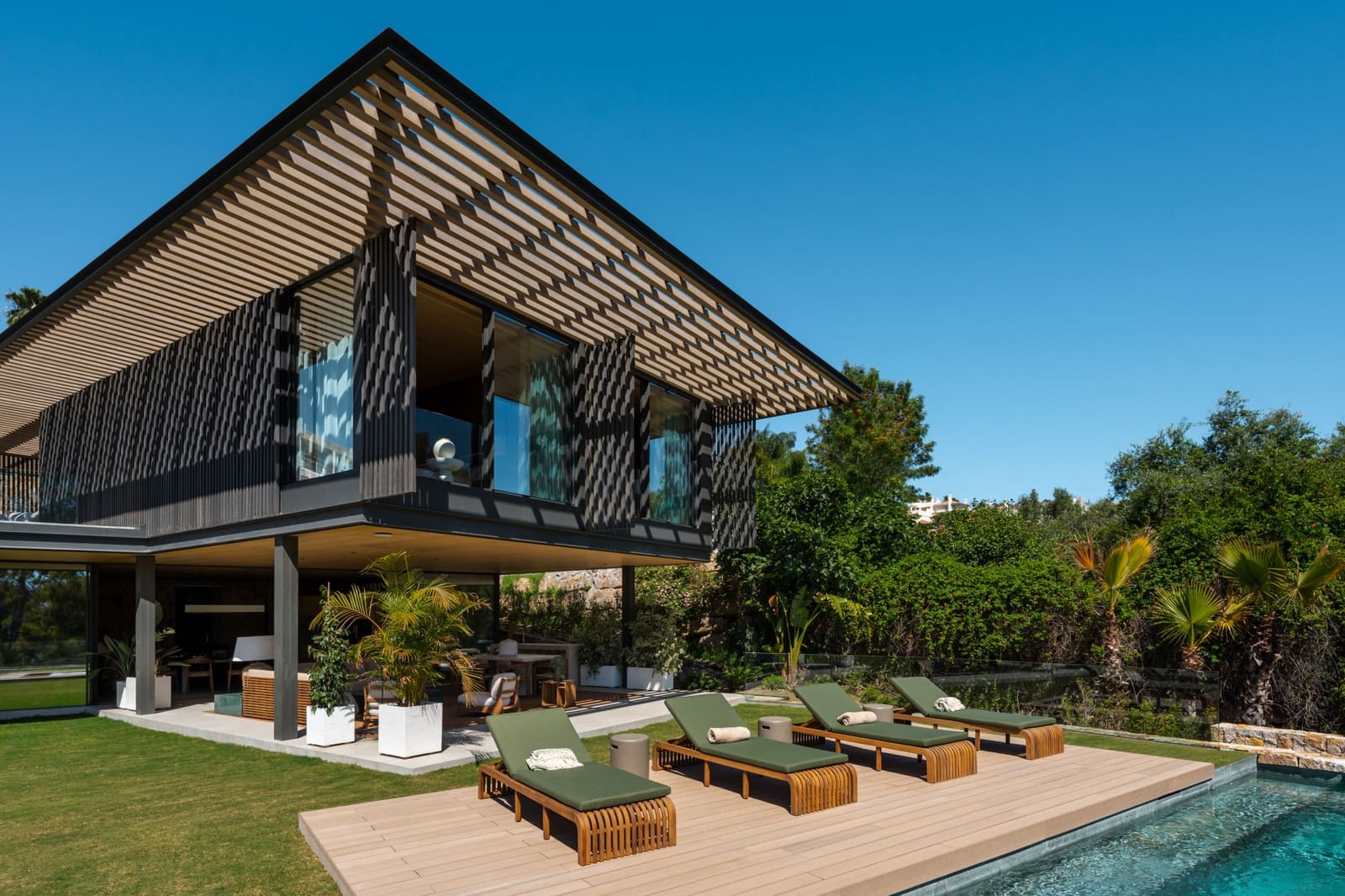 4 sypialnia Willa na sprzedaż w Marbella z basenem garażem - 4 750 000 € (Ref: 9568314)