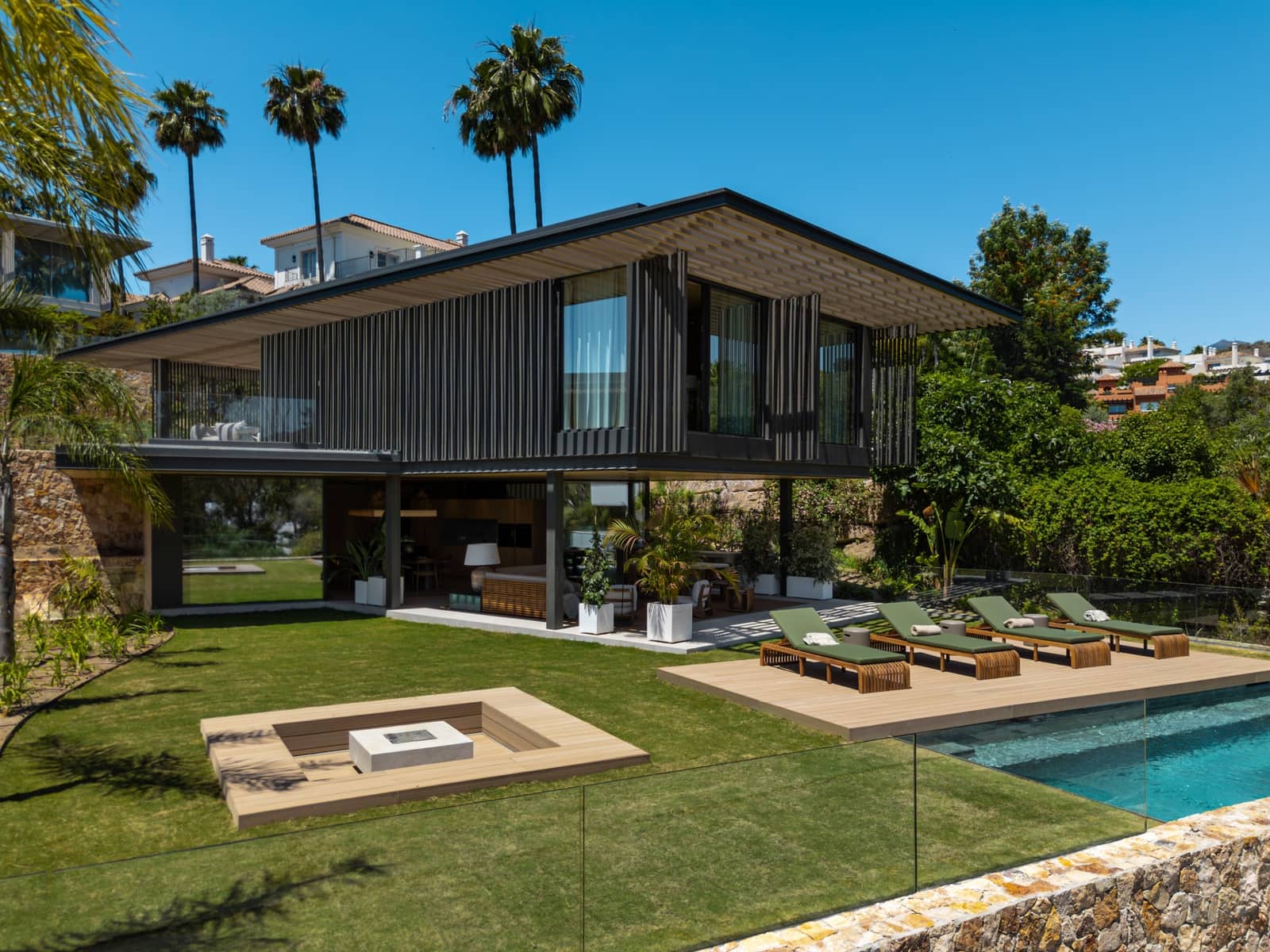 4 sypialnia Willa na sprzedaż w Marbella z basenem garażem - 4 750 000 € (Ref: 9568314)