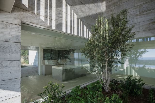 7 sypialnia Willa na sprzedaż w Sotogrande, San Roque z basenem garażem - 13 950 000 € (Ref: 9574432)